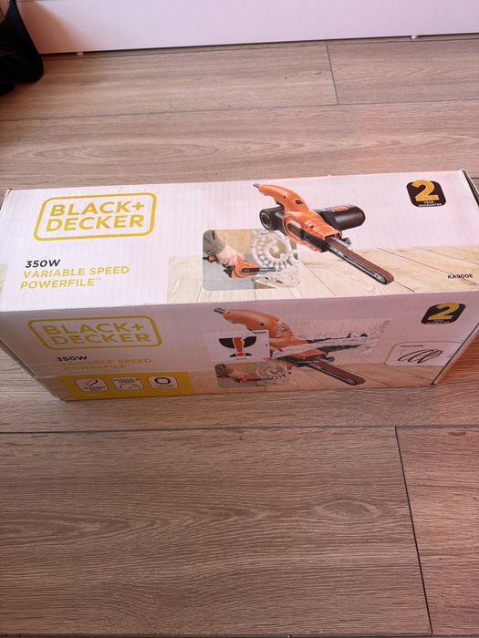 Лентова пила Black+Decker KA900E – нова
