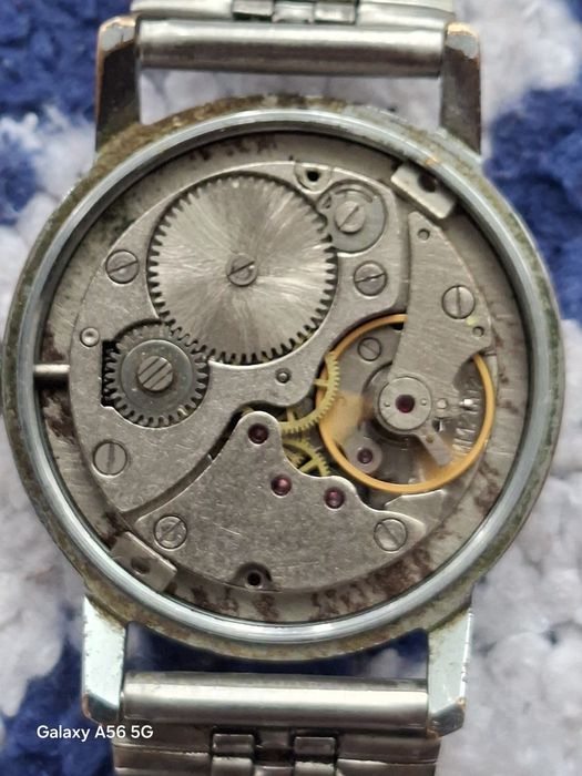 Ceas vintage Pobeda fabricat în URSS, Rusia Sovietică,