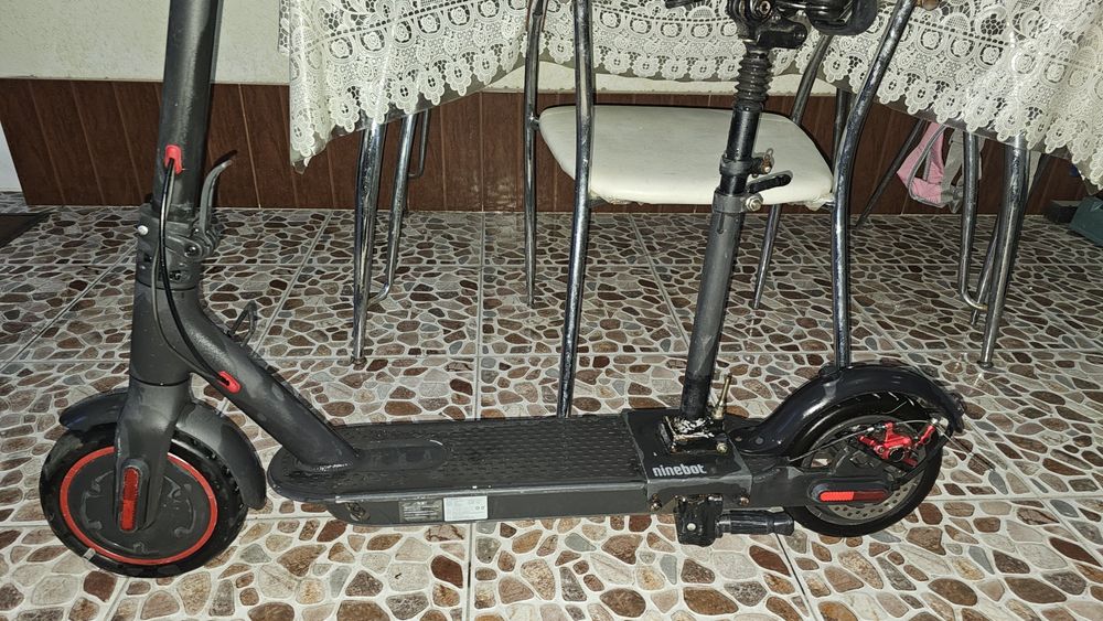 Продам свой самокат Xiaomi m365 pro