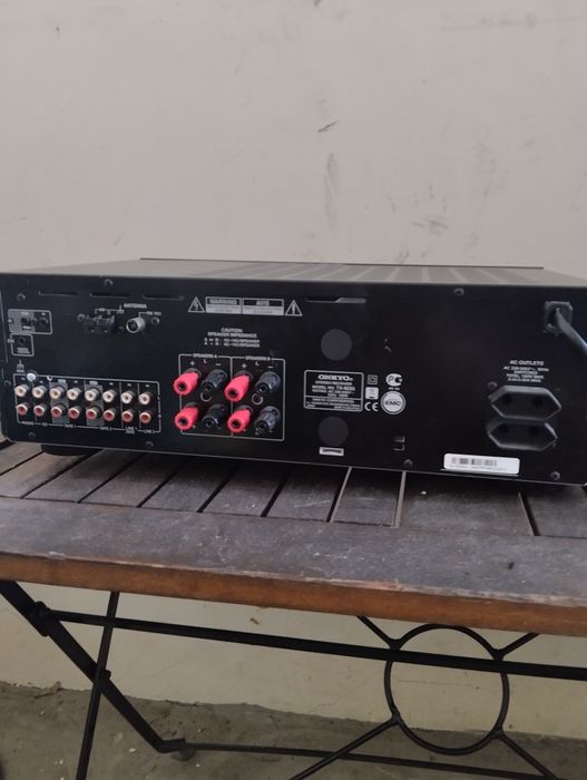 Усилвател onkyo Tx 8255