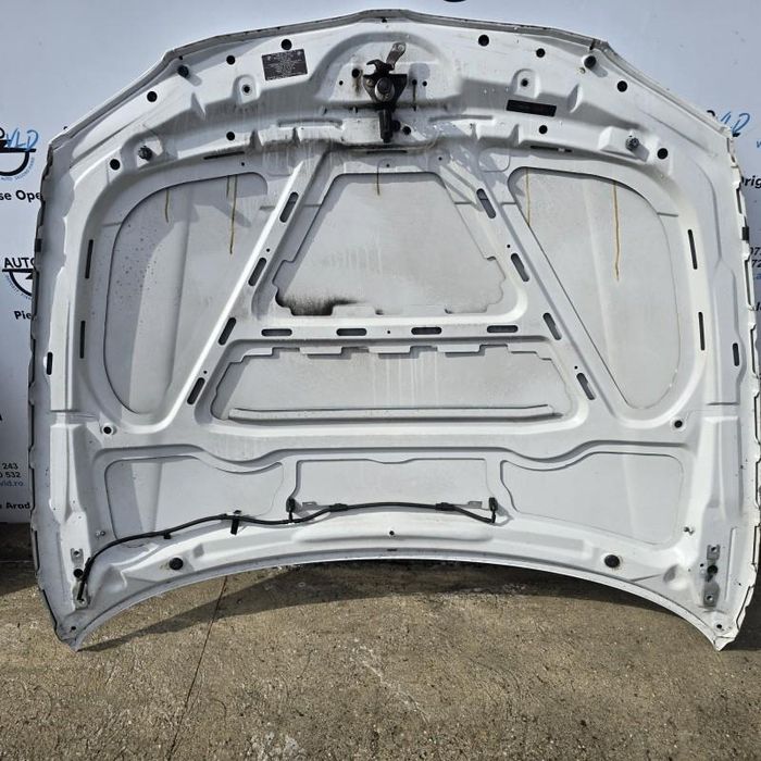 Capota motor BMW Seria 1 LCI E81,E87