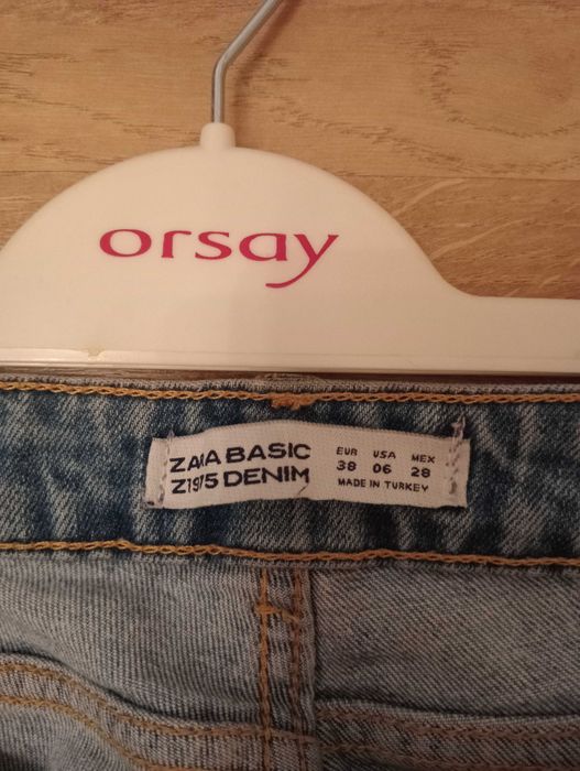 Blugi ZARA, mărime 38