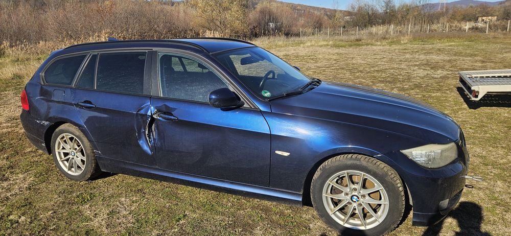 Dezmembrez  Bmw 320d 184cp