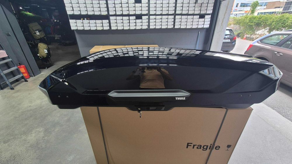 Thule Motion 3 Sport Black Gloss - Нова