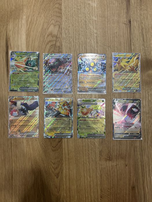 Carti pokemon rare