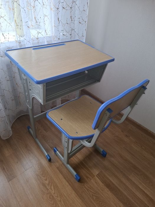 Школьная парта ростущая