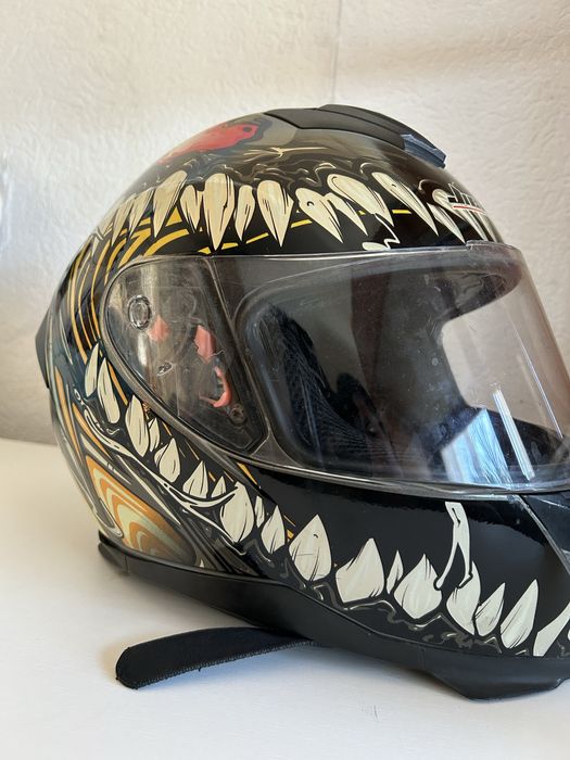 Продам мотошлем