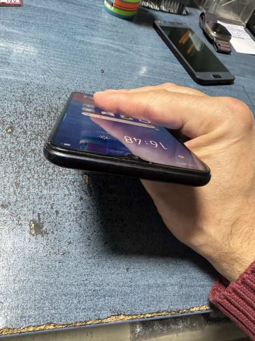 Oppo A5s 3/32gb - отличен