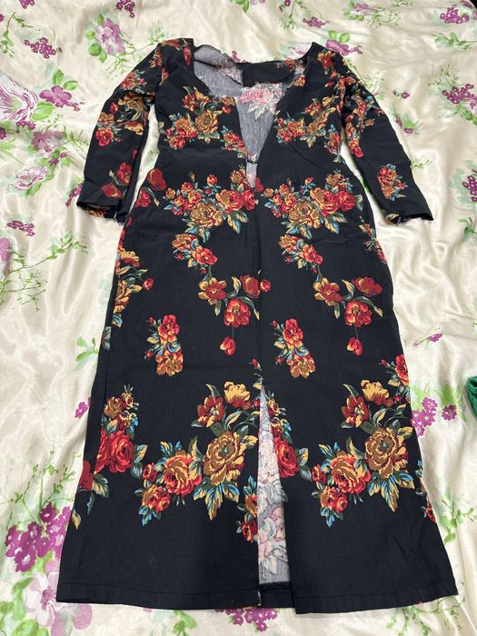 Продам кофты, штаны, платья