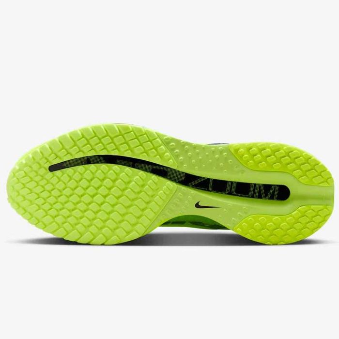 Nike - Peagsus Premium "Volt" HQ2592-700 Оригинал Код 220