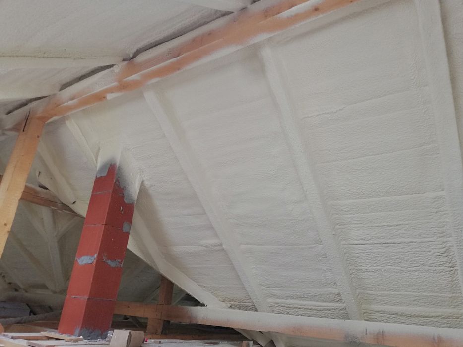 Izolații cu spumă poliuretanică