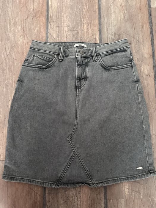 сива пола Tom Taylor