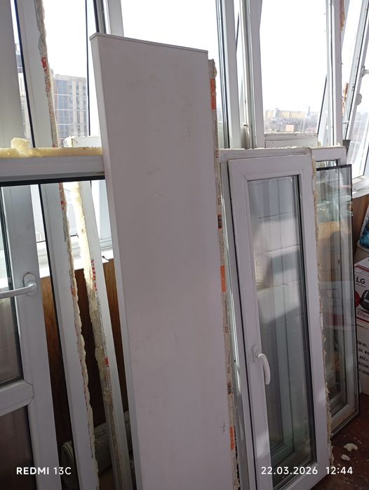 Продам окна пластиковые б/у