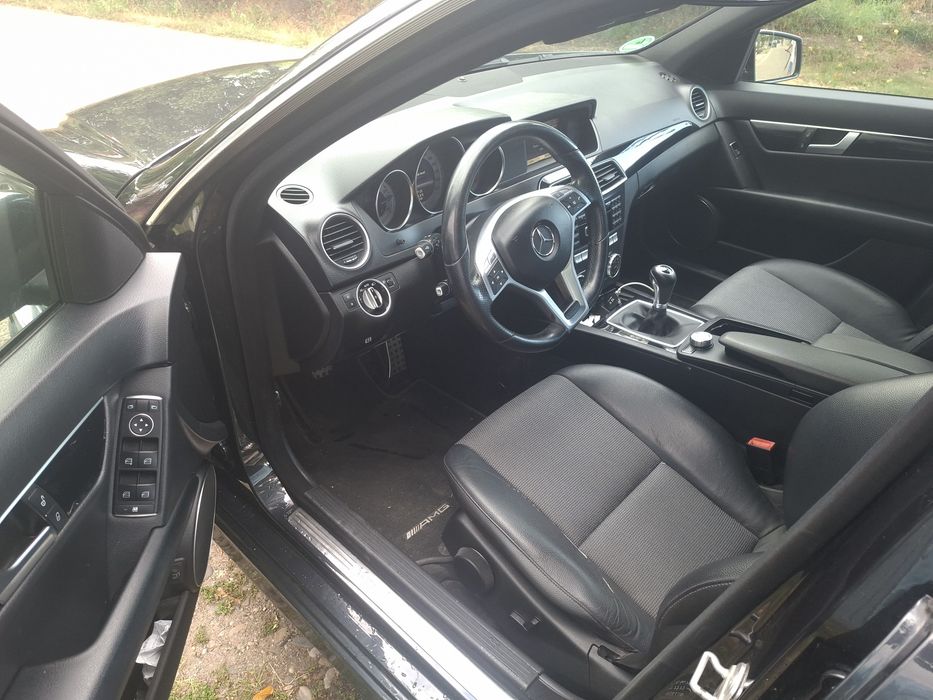 Mercedes benz C200 W204  facelift AMG pachet