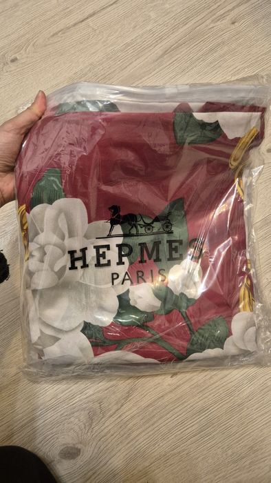 Платки Hermes Parisв упаковке