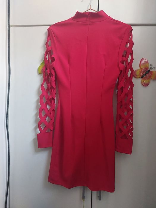 Rochie rosie pt evenimente