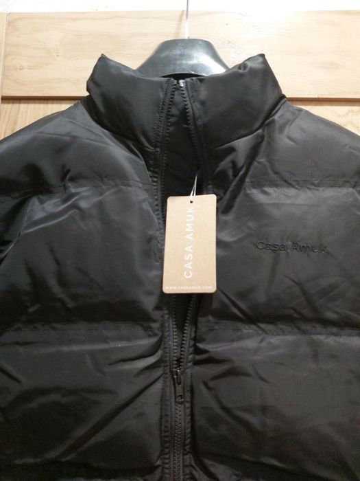 Брендовая тёплая зимняя куртка.