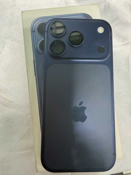 Apple IPhone 17 Pro  e-sim (город Шу) номер лота 104/6451