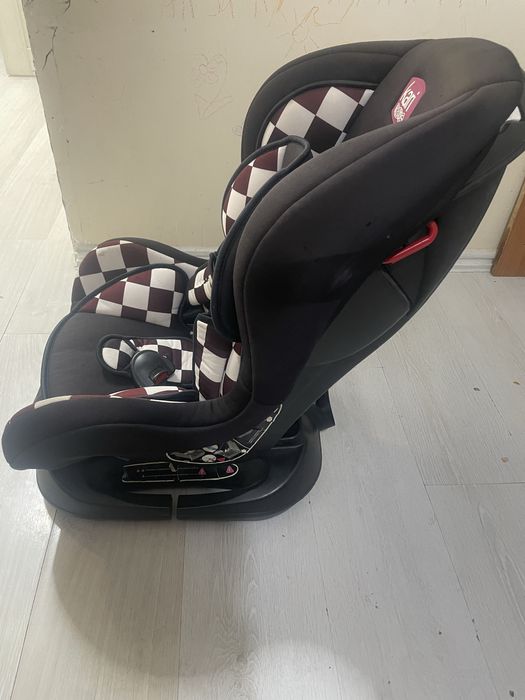 Продаю детское автокресла