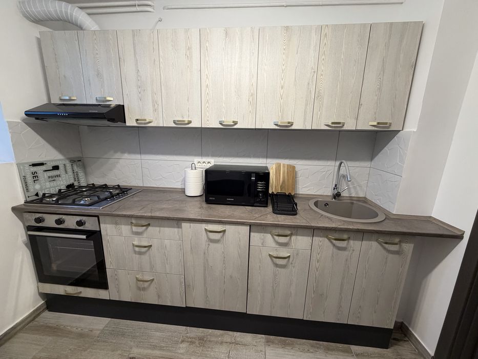 Proprietar– ÎNCHIRIEZ APARTAMENT 2 CAMERE – prima inchiriere