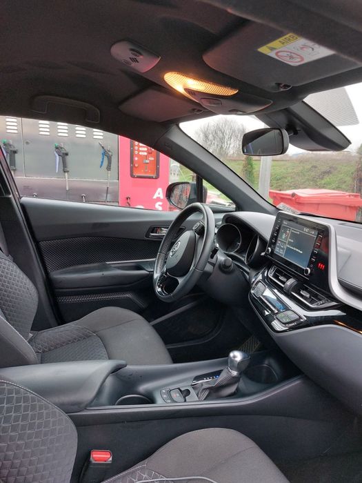 Toyota CH-R ACTIVE 2022 1,8 Hybrid 122CP km reali garantie carte RO