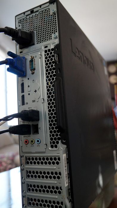 Компютър PC Lenovo ThinkCentre M800 8GB Ram
