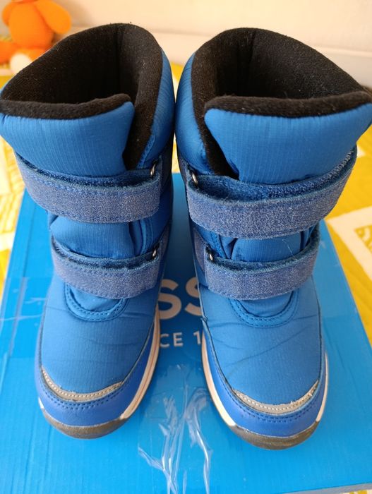 Продам ботинки зимние Ласси