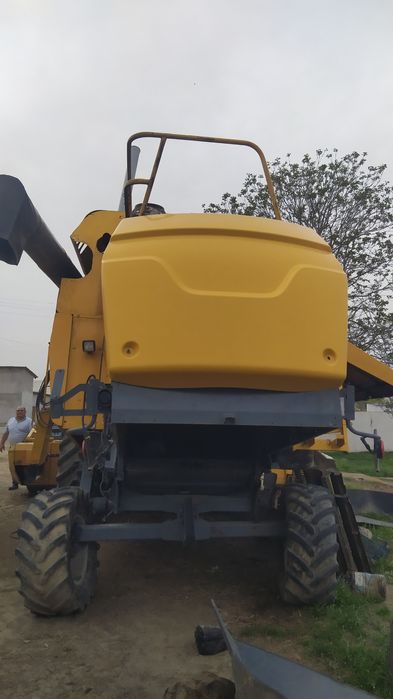 Sambo krantas kombayin bugdoy uradigan sotiladi