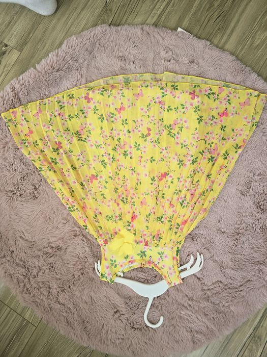 Rochita hm 104 fetite