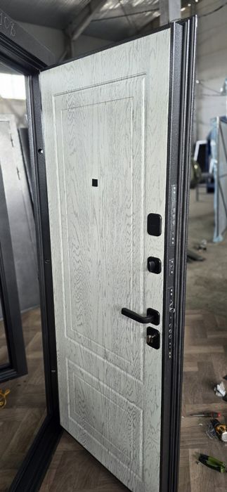 Темир ешиклар завотдан