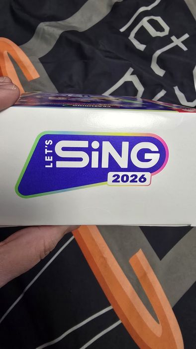Joc Let's sing 2026, 2 microfoane incluse
