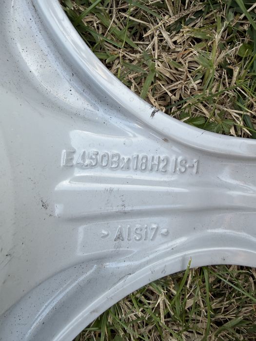 Патерица BMW E60/61, E90/91 18 цола