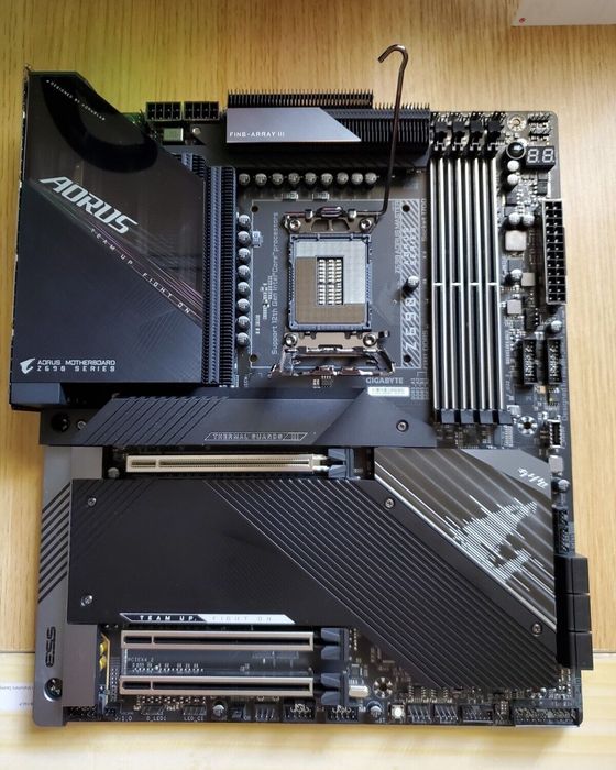 Placa de baza Aorus Master z690