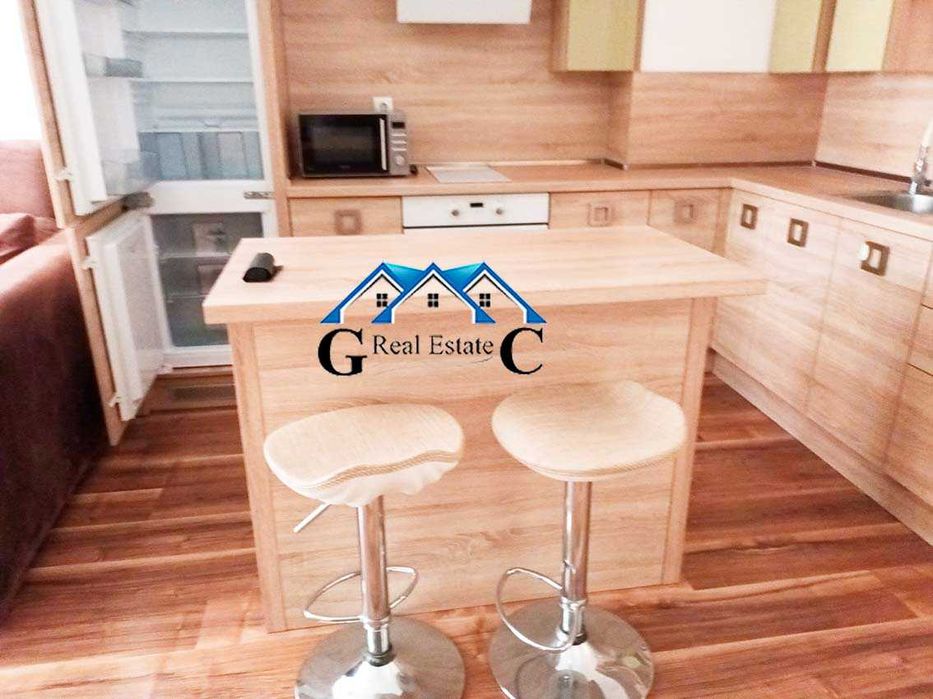 Продава се Тристаен апартамент в Варна, Възраждане 1 - 75 кв.м за 7 €/кв.м - Снимка #5