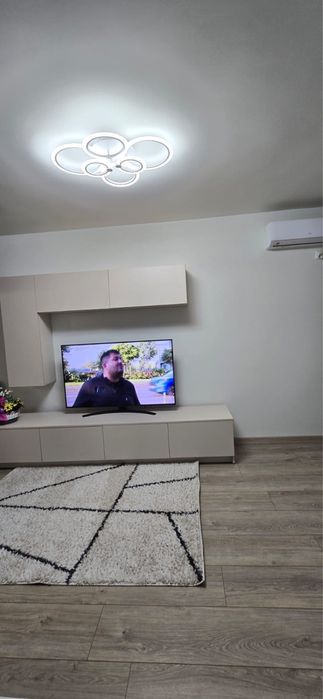 Garsoniera de inchiriat -Mega mol /40mp/etaj11/400 euro/luna