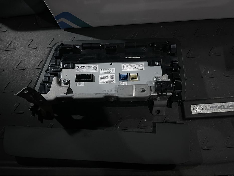 Монитор Lexus RX 2016 по 2018