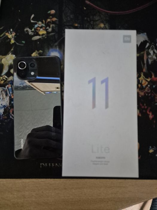 Продаю 11 ми лайт