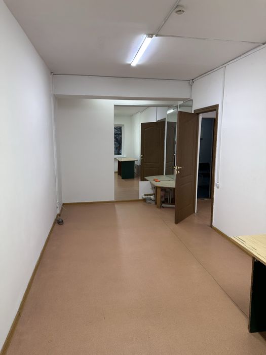 Офис 36 кв.м в бизнес центре