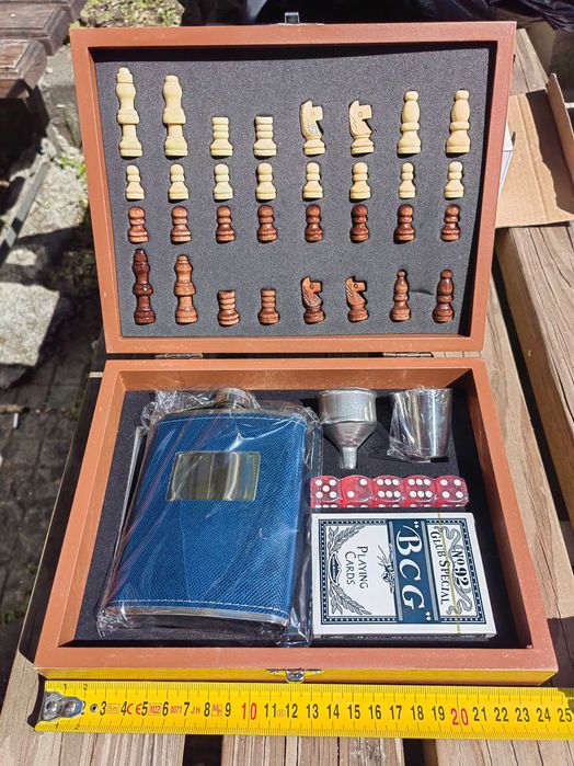 Комплект за забавление