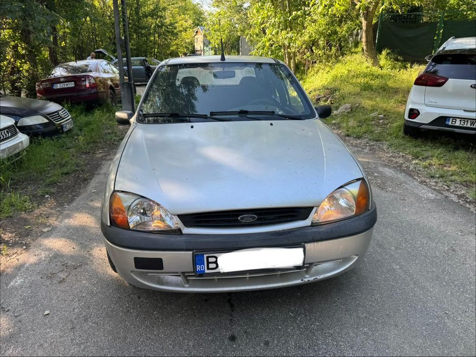 Ford Fiesta Perfect Funcțional Avariat