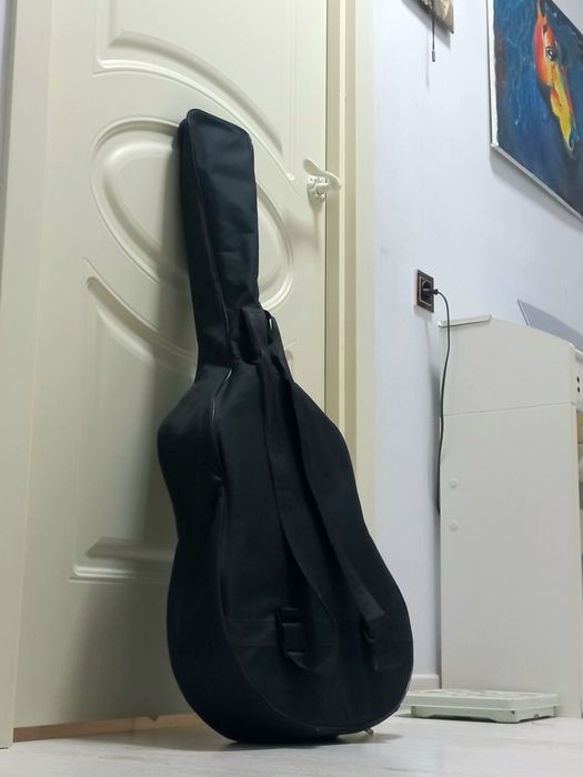 Гитара акустический , чехол , каподастр