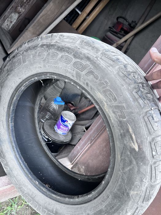 Продам покрышку 1 штуку