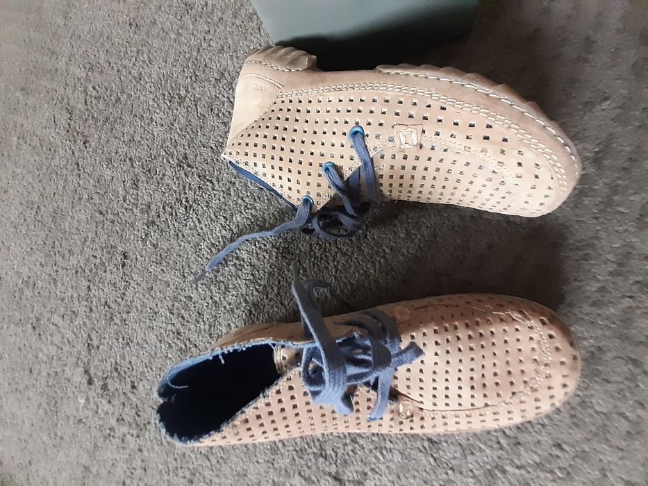 Ghete piele perforată