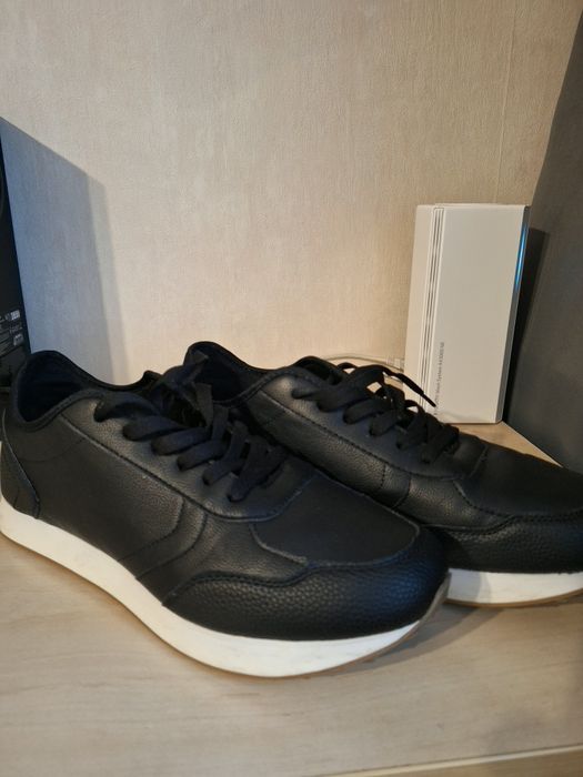 Продавам мъжки обувки