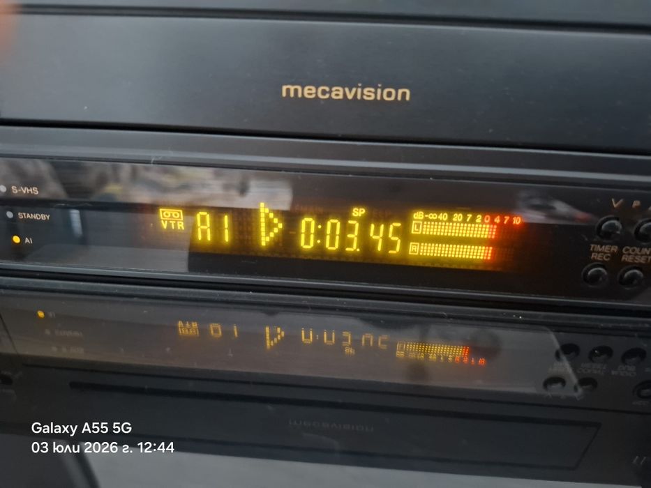 Metz-64VA14 Panasonic-NV-HS900 S-VHS  Viideo Rec.