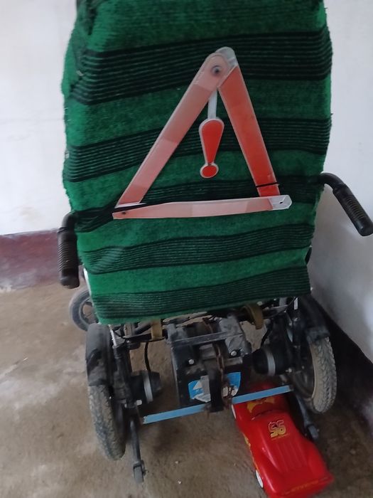 Nogironlar aravachasi elektirlik