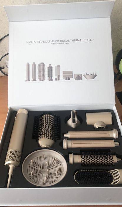 Продам часы и фен