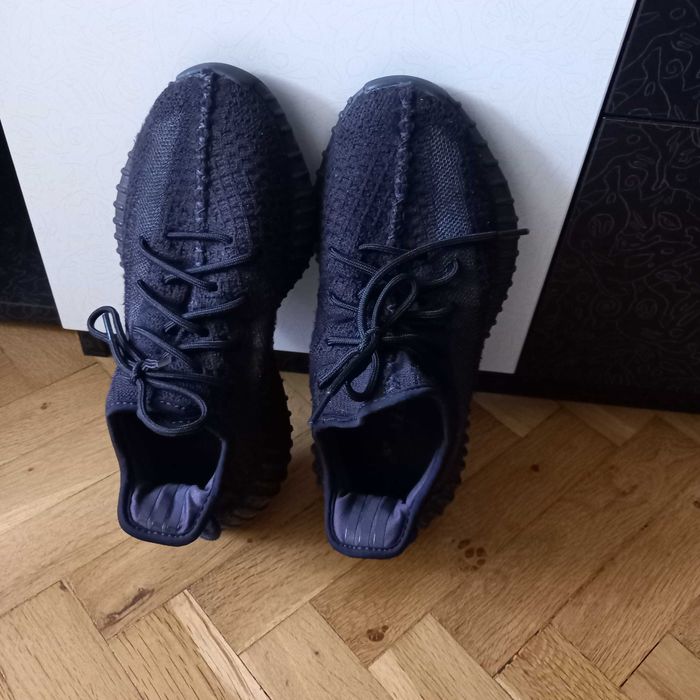 Детски маратонки Adidas Yeezy Boost
