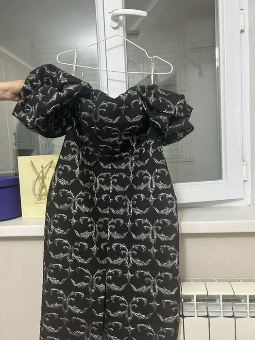 Продается Вечерние платья