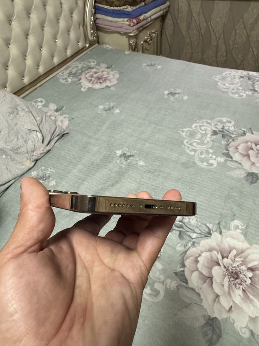 Продам Iphone 14 pro max 1 tb